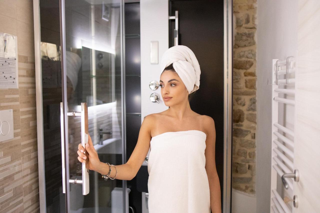 B&B Sotto Le Mura Pietra Montecorvino Екстериор снимка